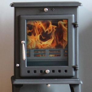 Ekol Crystal 8 woodburning multi fuel stove